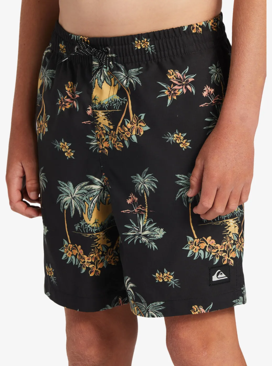 Hot Quiksilver Boy'S 8-16 Everyday Mix Vl 15Nb Elastic Waist Shorts Black Palm Spritz