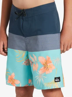 Discount Quiksilver Boy'S 8-16 Everyday Panel 17