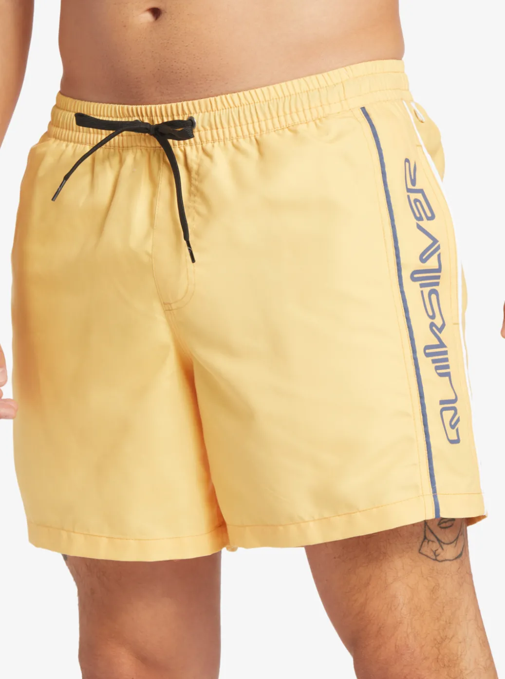 Shop Quiksilver Everyday Vert 16" Volleys Banana Cream