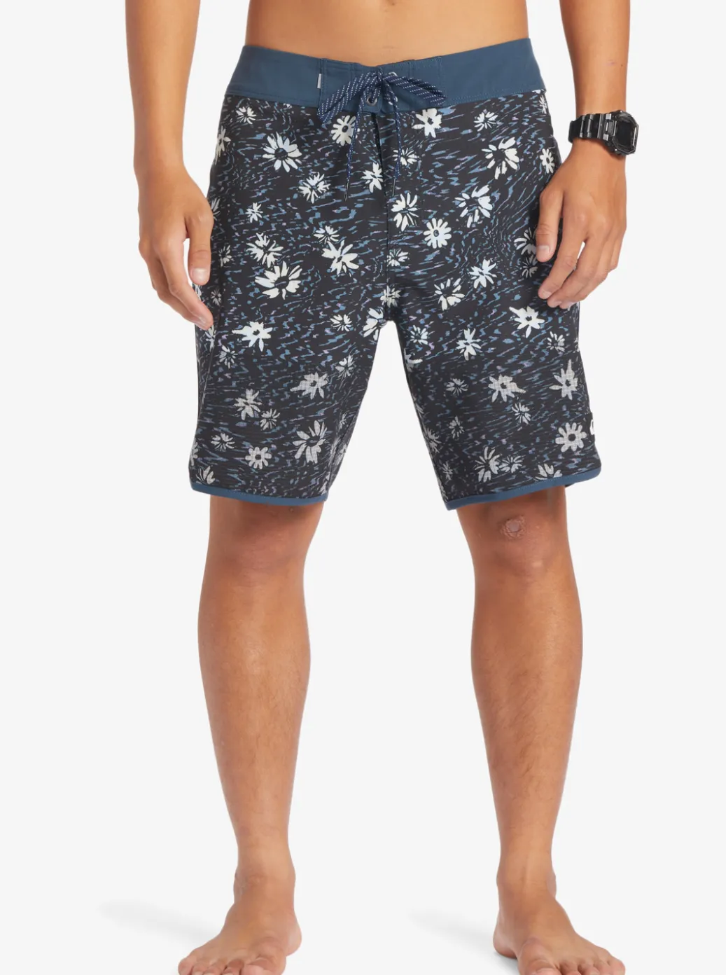 Outlet Quiksilver Highline Scallop 19" Boardshorts Midnight Navy