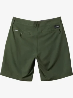 Shop Quiksilver Ocean Union Amphibian 20" Hybrid Shorts Climbing Ivy