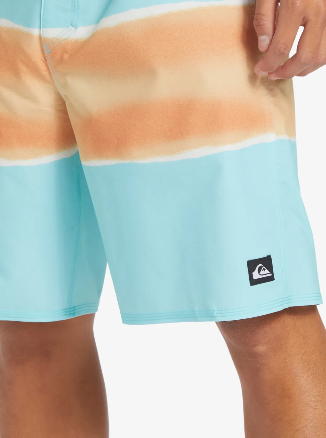 Discount Quiksilver Surfsilk Air Brush 19" Boardshorts Angel Blue