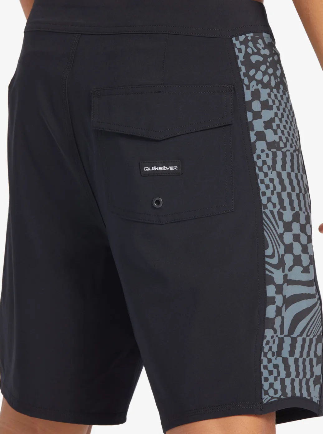 New Quiksilver Surfsilk Arch 18" Boardshorts Black