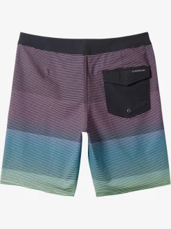 Clearance Quiksilver Surfsilk Massive 20" Boardshorts Moonlite Mauve