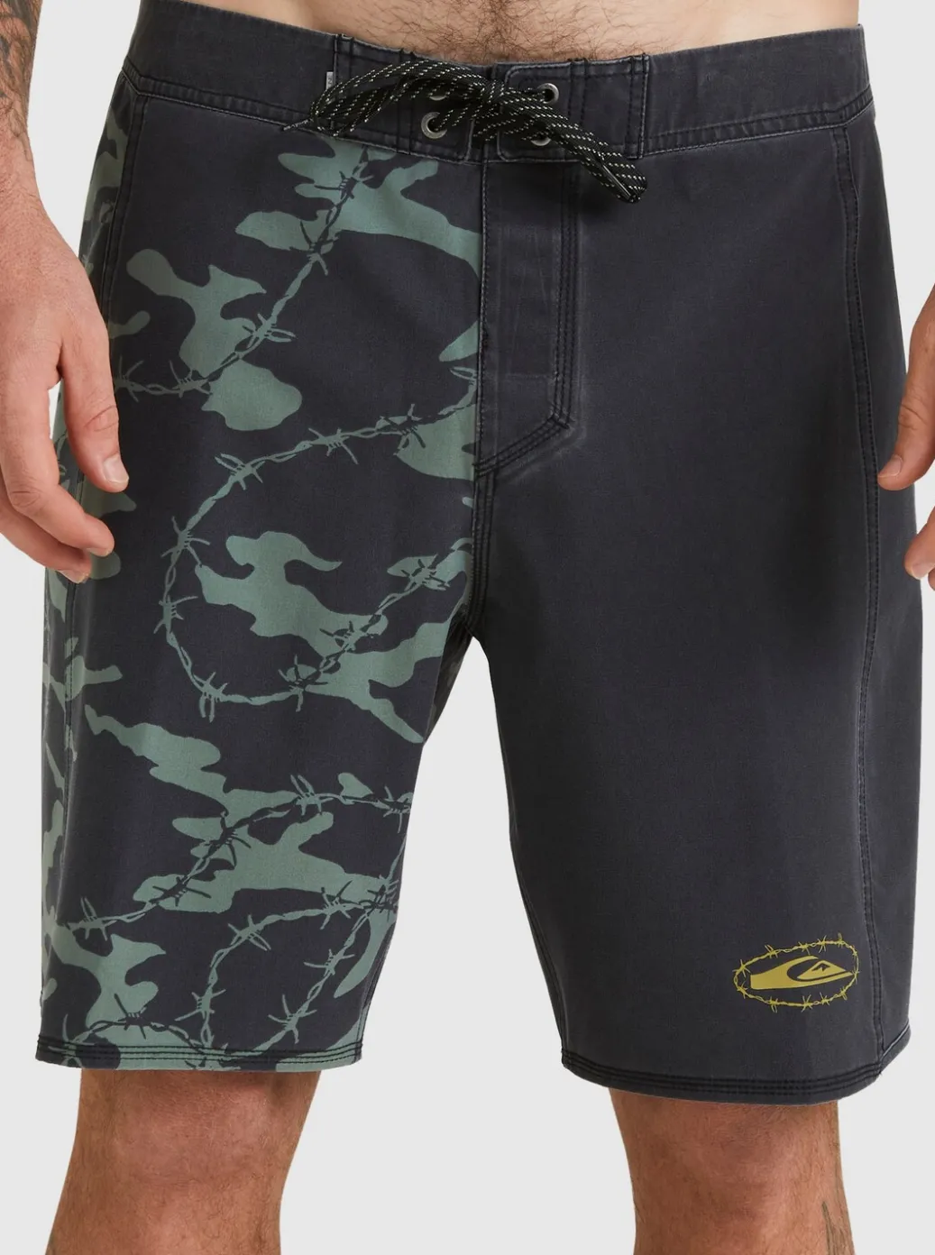 Cheap Quiksilver Surfsilk Mikey Arch 19" Boardshorts Black