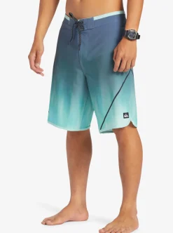 Hot Quiksilver Surfsilk New Wave 20