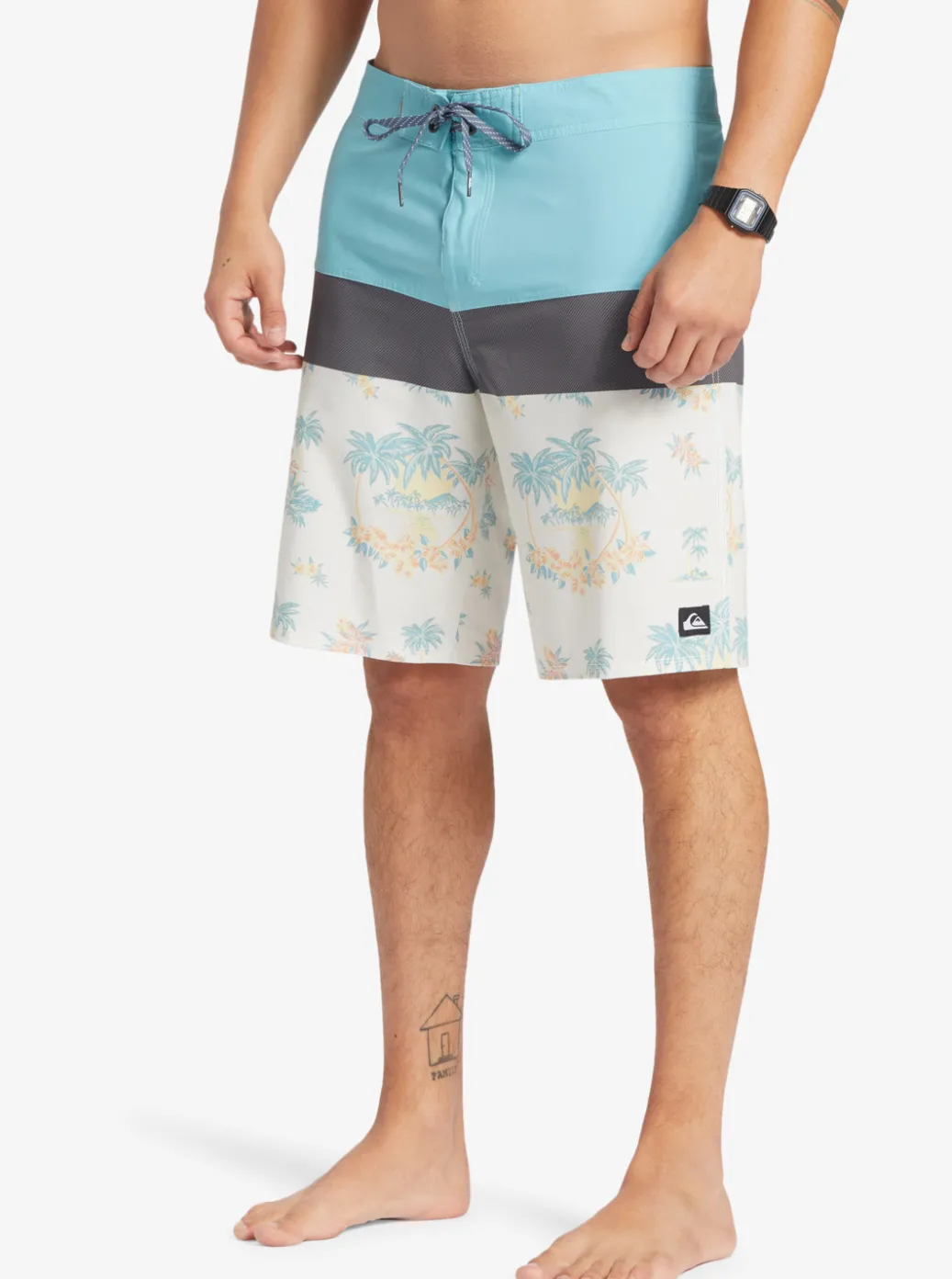 Discount Quiksilver Surfsilk Panel 20" Boardshorts Snow White Palm Spritz