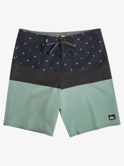 Clearance Quiksilver Surfsilk Panel 20" Boardshorts Laurel Wreath