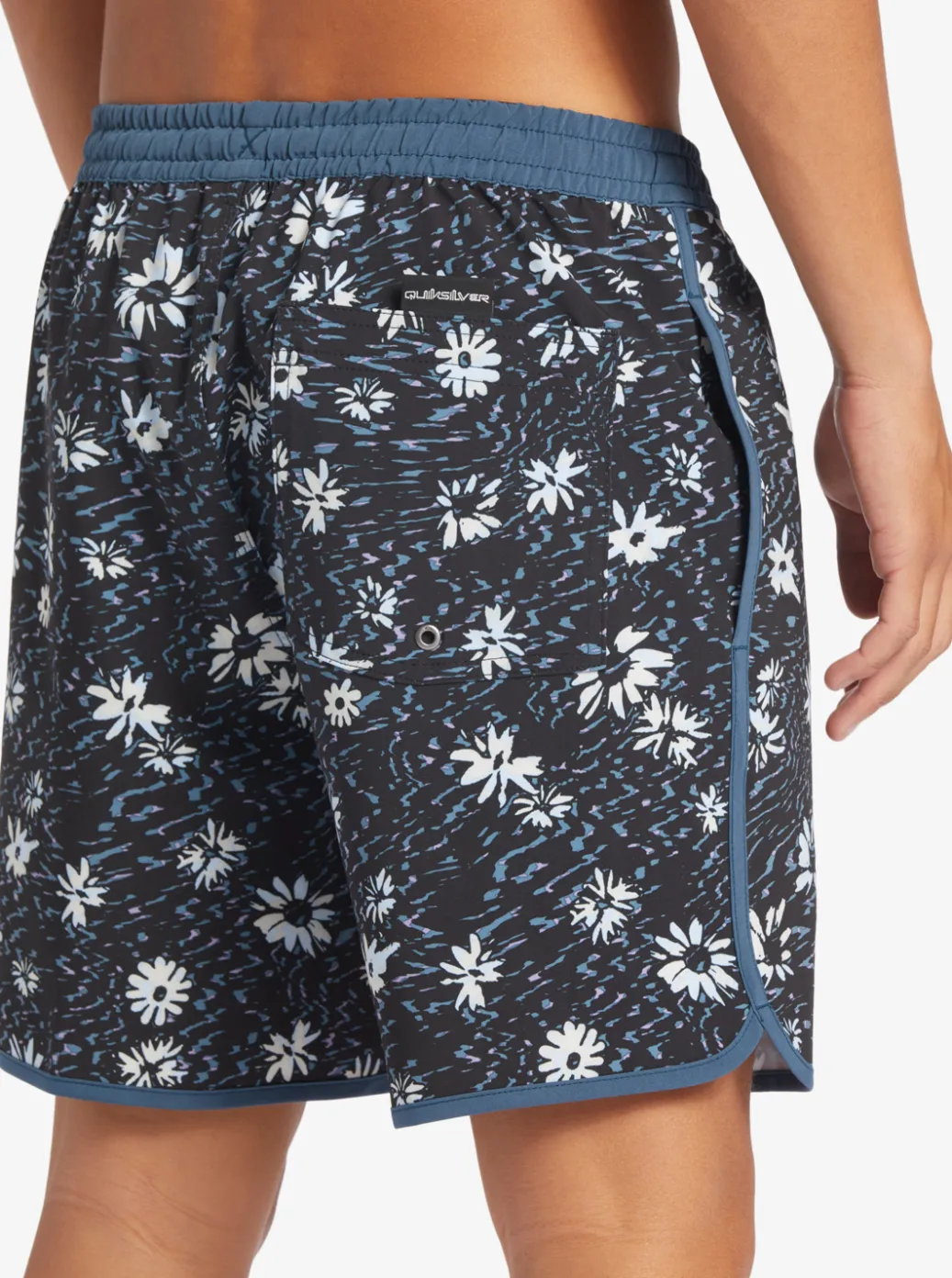 Online Quiksilver Surfsilk Scallop Volley 17" Volleys Midnight Navy
