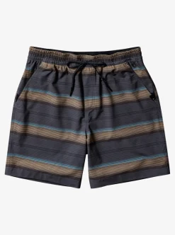 Shop Quiksilver Taxer Print 18" Amphibian Boardshorts Plage