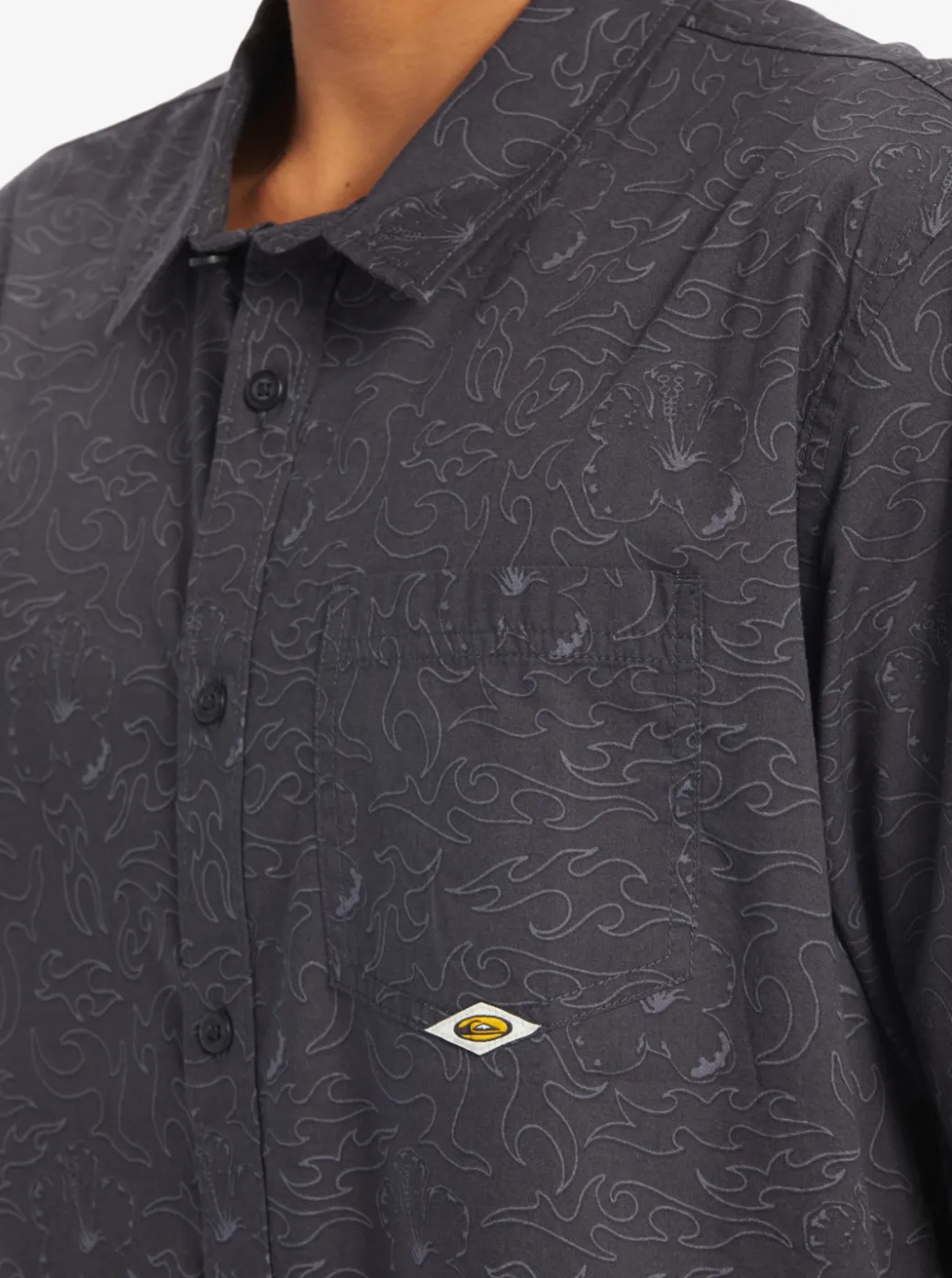 Best Sale Quiksilver The Saturn Short Sleeve Shirt Tarmac Tribal Floral