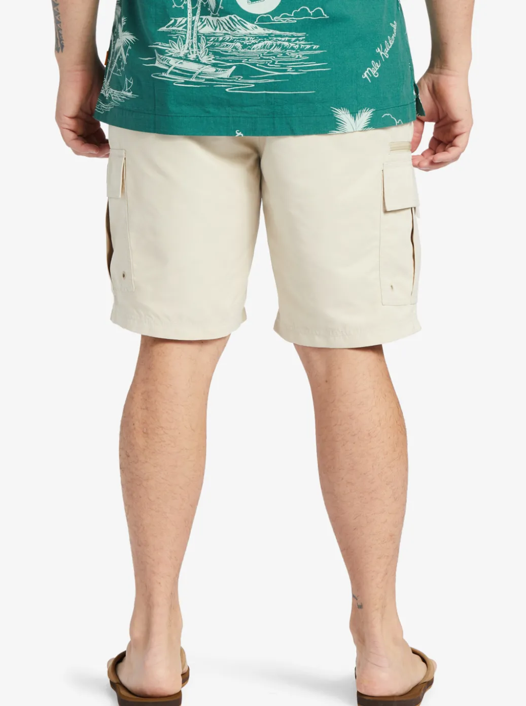 Discount Quiksilver Waterman Maldive Atoll Cargo 20" Shorts Brown Rice